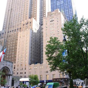The Waldorf Towers 100 East 50th Street Building