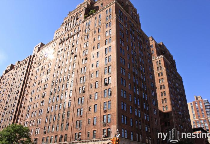 London Terrace Towers 410 West 24th Street Building